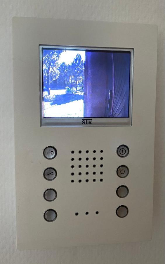 Moderne Wohnung In Eberswalde Bagian luar foto
